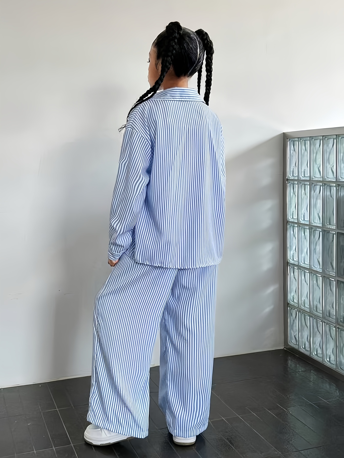 ensemble piÃ¨ces filles : chemise Ã  manches longues rayÃ©e, pantalon et dÃ©bardeur idÃ©al pour automne/hiver, parfait pour l extÃ©rieur DÃ©tails du produit 1